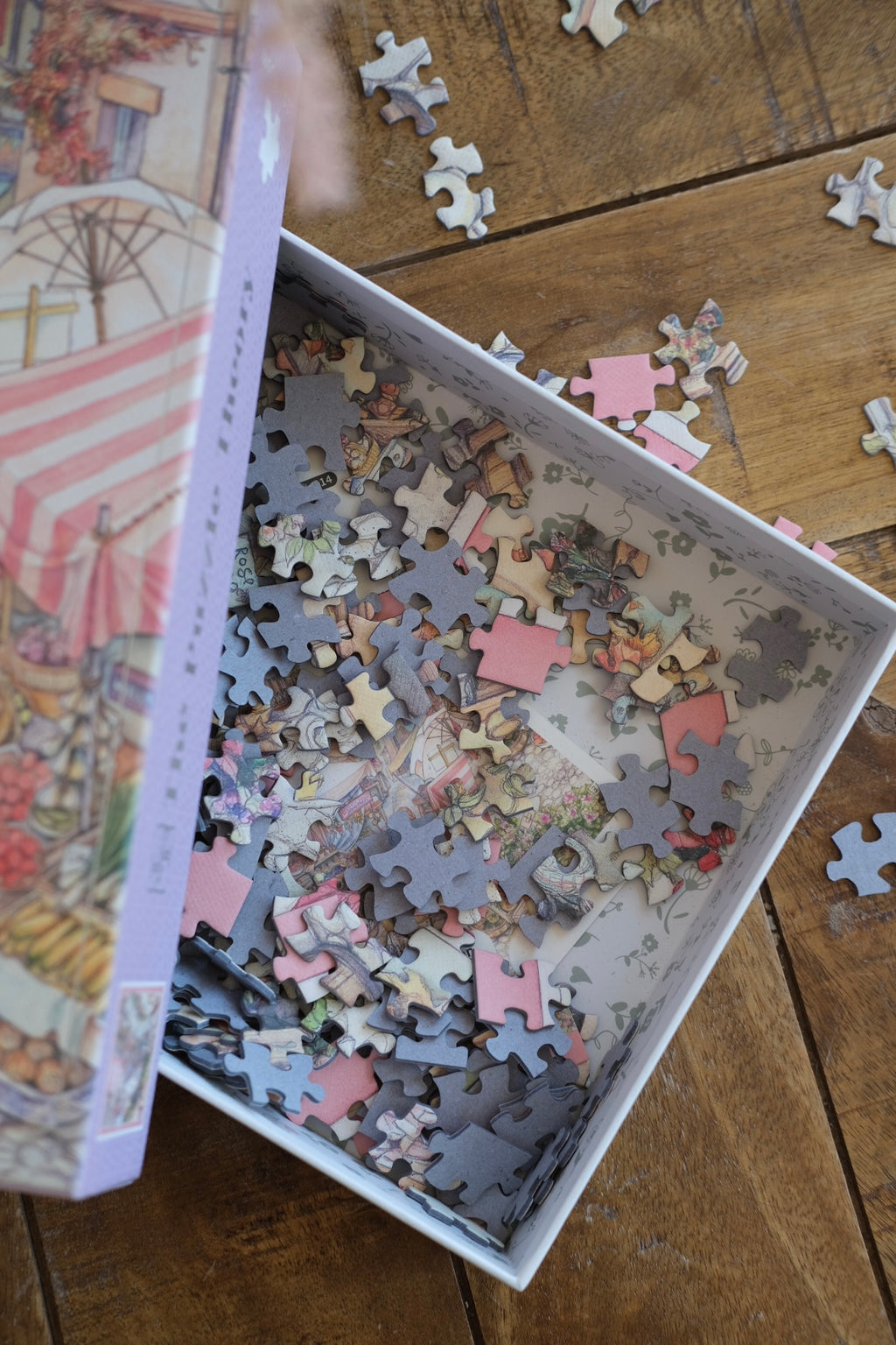 [Pre-Order] Kim Jacobs Market Day - 896 Piece Puzzle