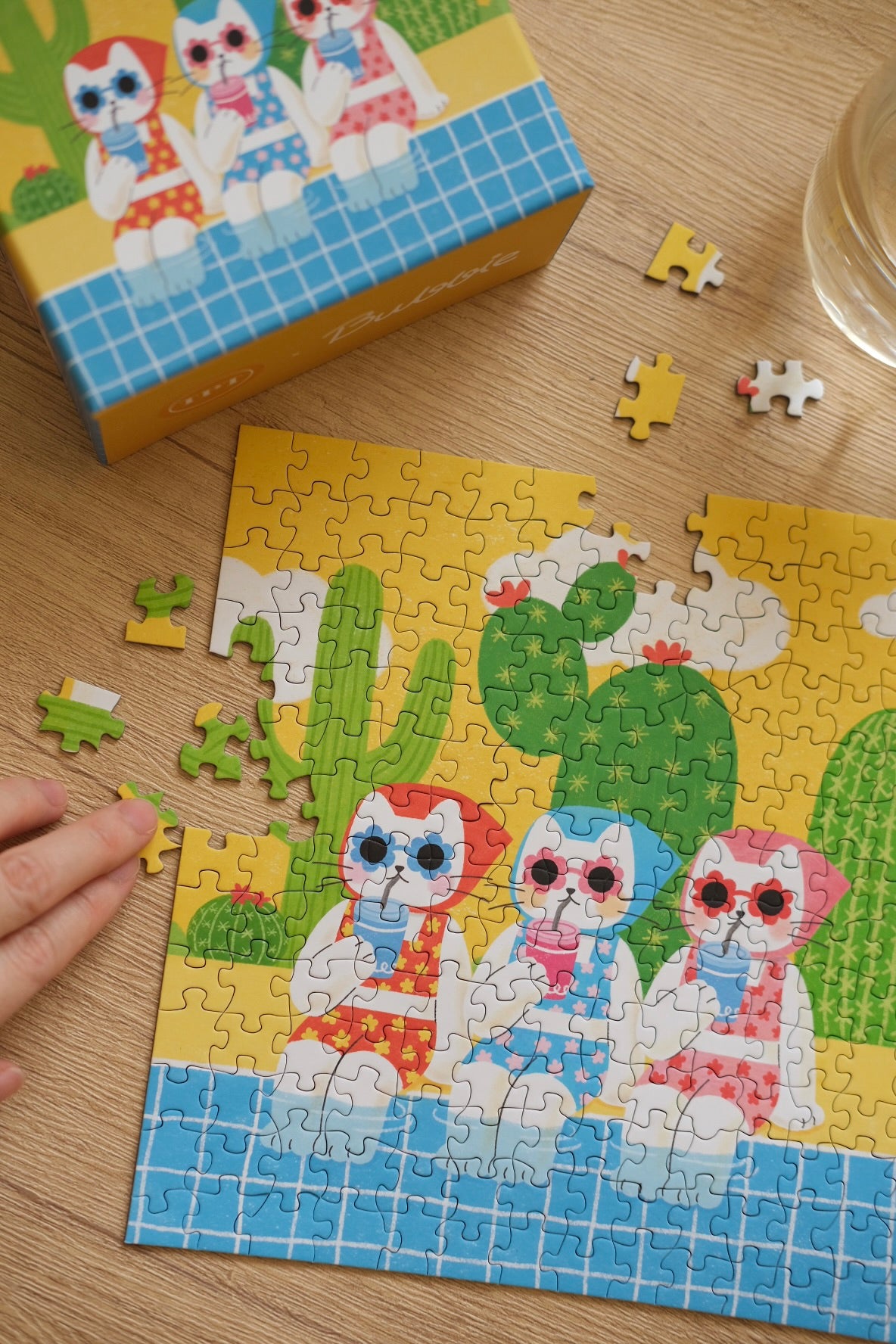 [Pre-order] Bubbie Poolside Chill - 196 Piece Puzzle